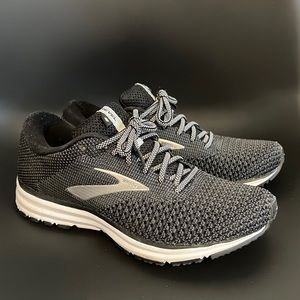 Brooks Revel 2 Athletic Shoes